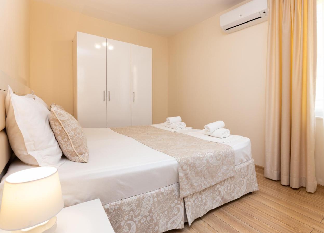 Helios Luxury Aparthotel