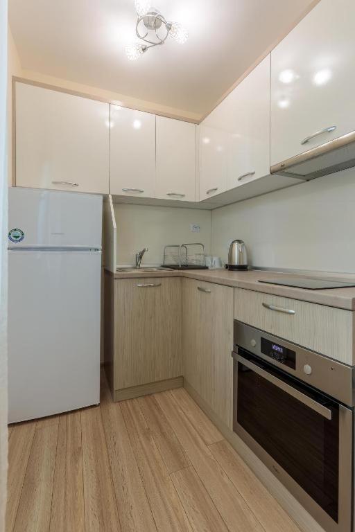 Helios Luxury Aparthotel 2*