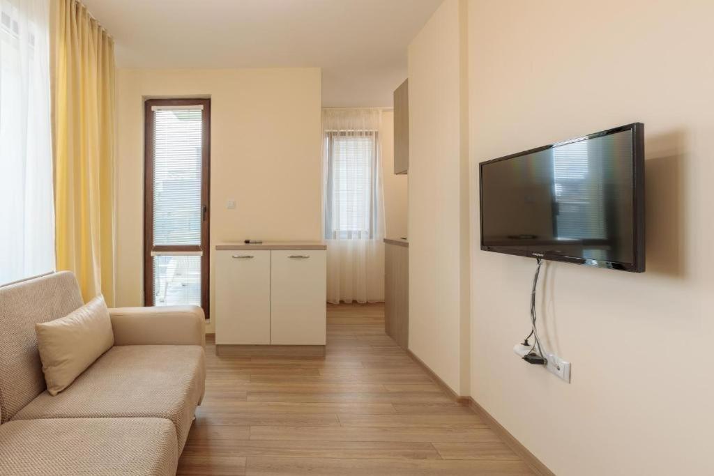 Aparthotel Helios Luxury 2*