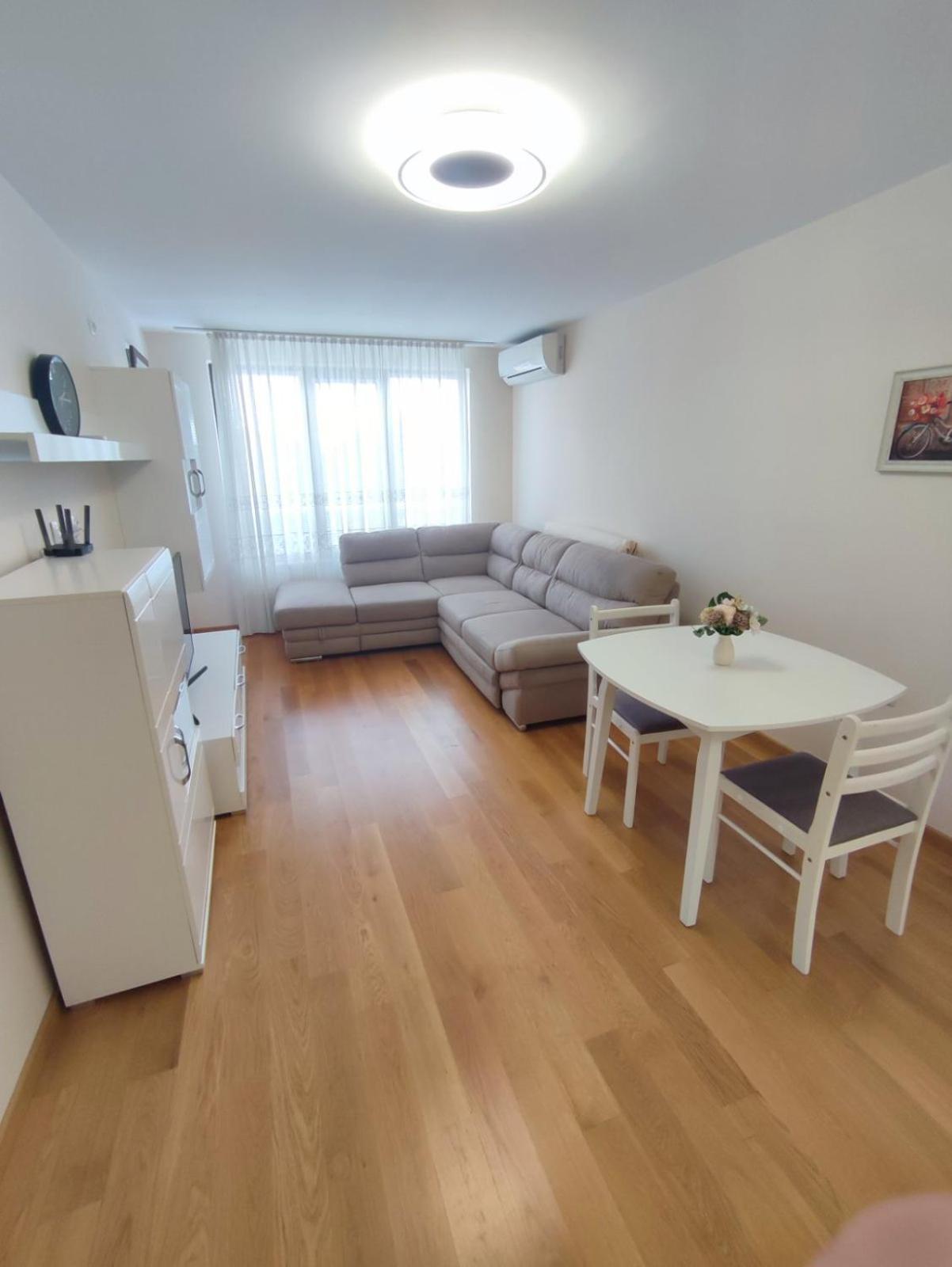 Helios Luxury Aparthotel