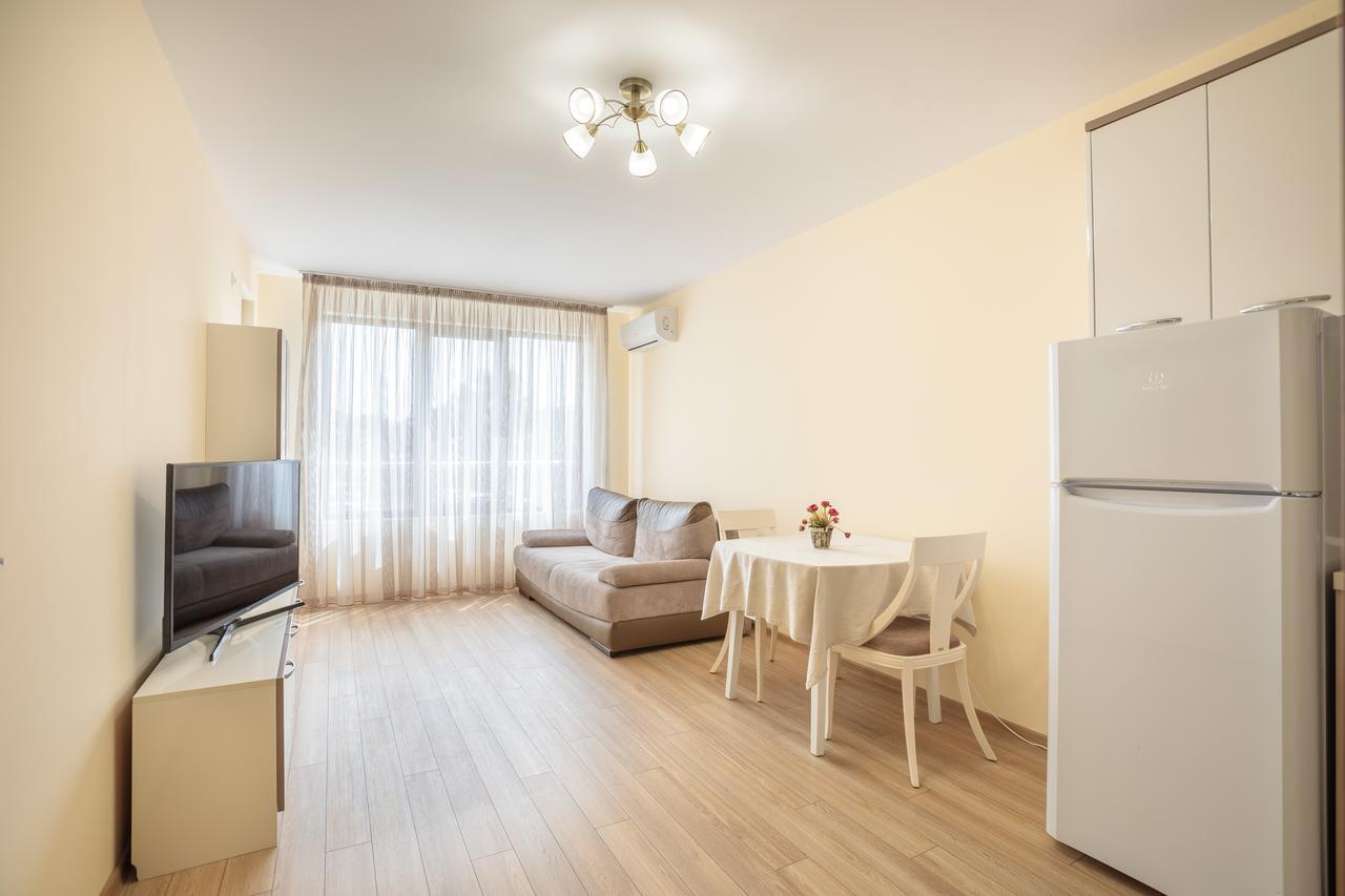 Helios Luxury Aparthotel